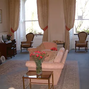 https://terrace-hotel.edinburghhotelsuk.org